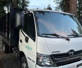 2017 HINO 195 DUMP TRUCK