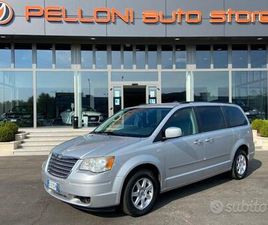 CHRYSLER GR.VOYAGER 2.8 CRD 7 POSTI TOURING G...