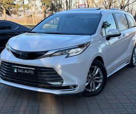 TOYOTA SIENNA AN. 2024