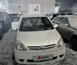 TOYOTA PLATZ