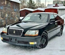 TOYOTA CROWN MAJESTA