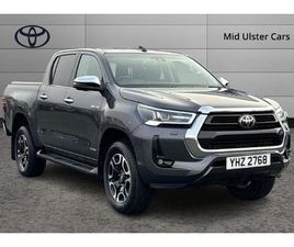 TOYOTA HILUX DOUBLE CABINE TOYOTA HILUX INVINCIBLE PICKUP'S 2.8 D-4D INVINCIBLE 4WD EURO 6 (START/STOP) 4DR