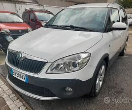 SKODA ROOMSTER 1.2 TSI 86CV AMBITION