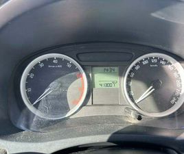 SKODA ROOMSTER SKODA ROOMSTER BERLINA MANUAL DE 5 PUERTAS