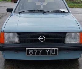 VINTAGE & CLASSIC CARS