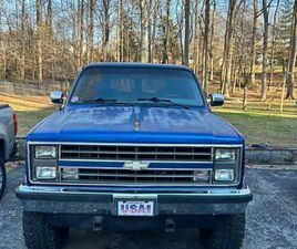 CHEVROLET SUBURBAN CHEVROLET SUBURBAN V10