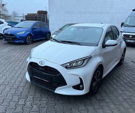 TOYOTA YARIS 1,5 HYBRID TEAMPLAYER MIT COMFORT PAKET