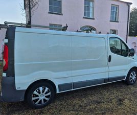 VAUXHALL VIVARO VIVARO
