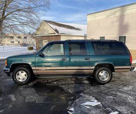 1997 GMC SUBURBAN SLT - RUST FREE, 101K MI, V8, 4WD