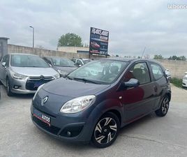 RENAULT TWINGO RENAULT TWINGO 1.2 ESSENCE 75 CHEVAUX–RÉVISEE ET GARANTIE 12 MOIS PARFAITE POUR UN JEUNE CONDUCTEUR
