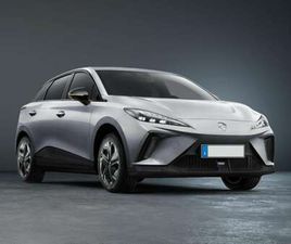 LUXURY MY24 360 NAVI KLIMA SITZH 150 KW (204 PS...