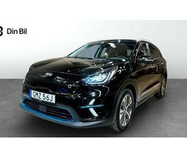 ADVANCED PLUS NAVI LÄDER B-KAMERA TAKLUCKA