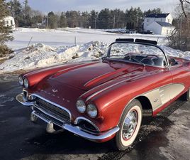 1961 CHEVROLET CORVETTE
