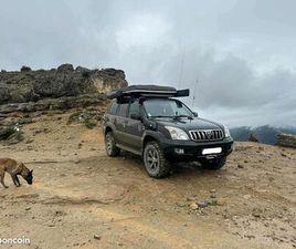 TOYOTA LAND CRUISER TOYOTA LAND CRUISER KDJ 120 ÉQUIPÉ