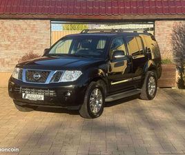 NISSAN PATHFINDER 3.0 V6 231CH - 2ÈME MAIN - CARNET D'ENTRETIEN COMPLET - 4X4 - TOIT OUVRANT - BVA - 7 PLACES - BOSE - ATTELAGE - 175000KM