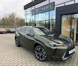 LEXUS UX 300H BUSINESS EDITION TECH E-CVT