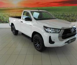TOYOTA HILUX 2.4GD-6 4X4 RAIDER