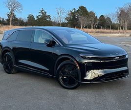 2026 LUCID GRAVITY GRAND TOURING