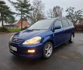 TOYOTA SPORTSVAN - NYSYNET, NEDVEJET OG LAV KM.