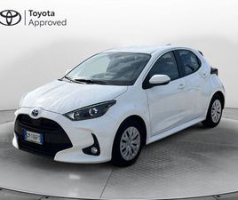 TOYOTA YARIS 1.5 HYBRID 5 PORTE ENERGY DEL 2023 USATA A RAGUSA