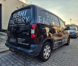 PEUGEOT PARTNER ② PEUGEOT PARTNER 1.6HDI 2014 AUTOMAAT/EXPORT/OPMAAK — CAMIONNETTES & UTILITAIRES — 2EMEMAIN