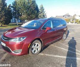 CHRYSLER PACIFICA