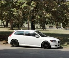 VOLVO C30 VOLVO C30 2.0 DIESEL R DESIGN ≫ 2008 • 5 800 ЛВ. • ID