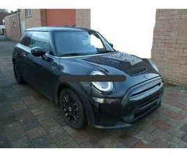 /€14.990 NETTO / PANO / LEDER / SPORT / NAVI /