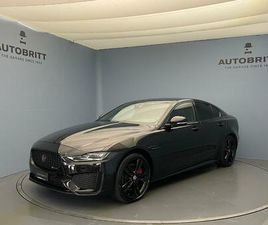 JAGUAR XE 2.0 T 300 R-DYNAMIC SE AWD