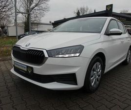 SKODA FABIA 1,0 ACTIVE SHZ PDC DAB+ AUS 1. HAND