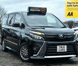 TOYOTA VOXY 1.8 PETROL HYBRID AUTOMATIC 7 SEATS MPV