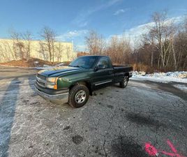 2004 CHEVY SILVERADO 4X4 REGULAR CAB 5.3 V8 RUNS / LOOKS GOOD!