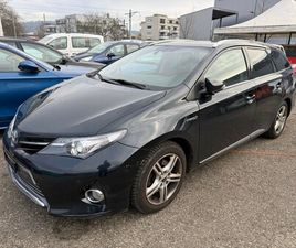 AURIS TOURING SPORTS 1.8 16V HSD LINEA SOL