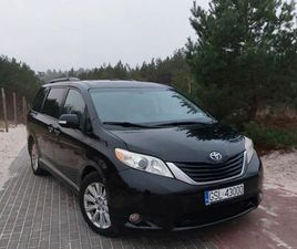 TOYOTA SIENNA 3.5 XLE AWD