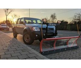 NISSAN NP300 17400€ NETTO PICKUP WINTERDIENSTFAHRZEUG SCHNEEPFLUG NISSAN NP300