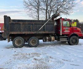 2004 VOLVO DUMP TRUCK