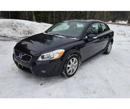 2011 VOLVO C30