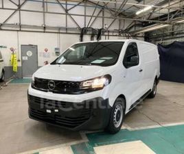 III FOURGON BLUEHDI 145 TAILLE M BVM6