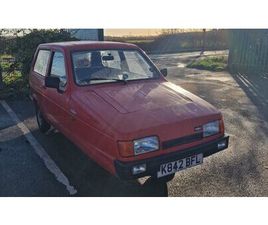 1993 RELIANT ROBIN ROUGE MANUEL, 4 VITESSES CONDUITE À DR...