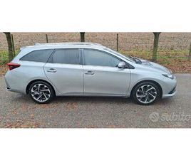 TOYOTA AURIS SW
