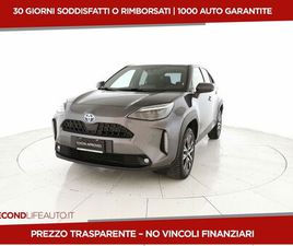 TOYOTA YARIS CROSS TOYOTA YARIS CROSS 1.5H GR SPORT BLACK SKY FWD 116CV E-CVT DEL 2022 USATA A SAN GIOVANNI TEATINO