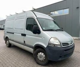② NISSAN INTERSTAR 2,5 DCI L2H2 TREKHAAK MET KEURING — CAMIONNETTES & UTILITAIRES — 2EMEMAIN