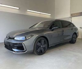 VOLKSWAGEN PASSAT SW R-LINE 265PS 4M STDHZ+LEDER+AHK+DCC+PANO+HARMAN...