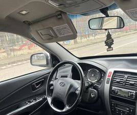 VAND HYUNDI TUCSON MARGHITA