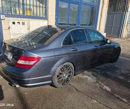 MERCEDES-BENZ - CLASE C