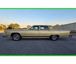 LINCOLN TOWN CAR