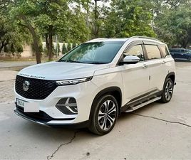 MG HECTOR PLUS