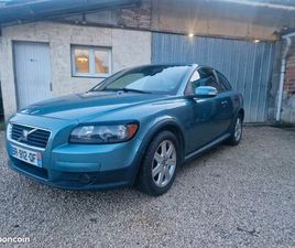 VOLVO C30 VOLVO C30 1.8 MOMETUM / GARANTIE RÉVISÉ