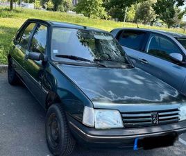 PEUGEOT 205 SACRÉ NUMÉRO