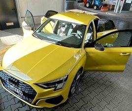 AUDI A3 LIMOUSINE PYTHON GELB BLACK EDITION MIT CARBON